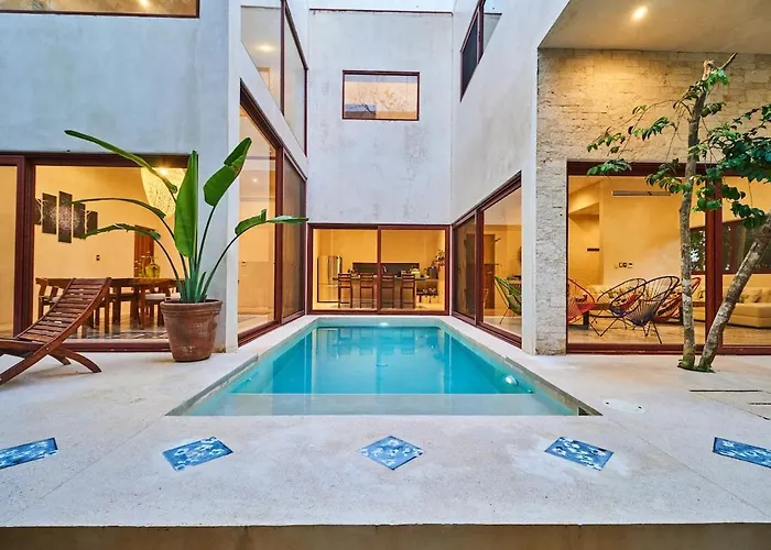 Alux, La Veleta Villa Tulum