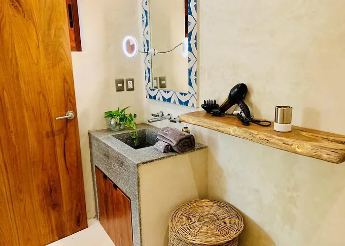 Villa Alux, La Veleta
